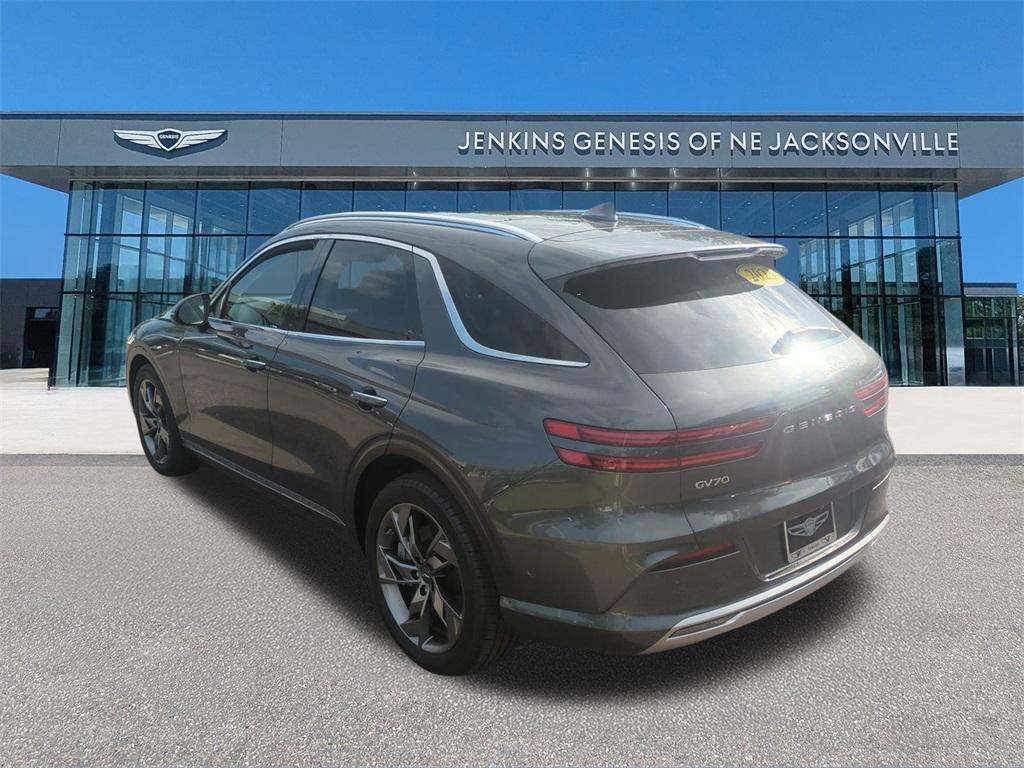 used 2023 Genesis Electrified GV70 car, priced at $40,000