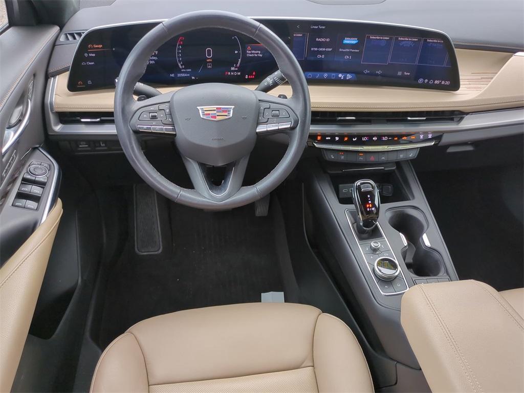 used 2024 Cadillac XT4 car, priced at $34,500
