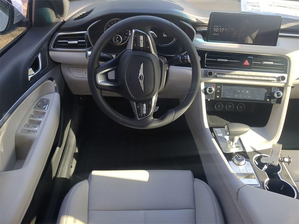 new 2025 Genesis G70 car