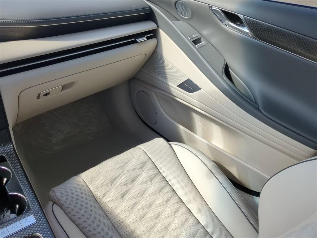 new 2025 Genesis G80 car, priced at $78,045