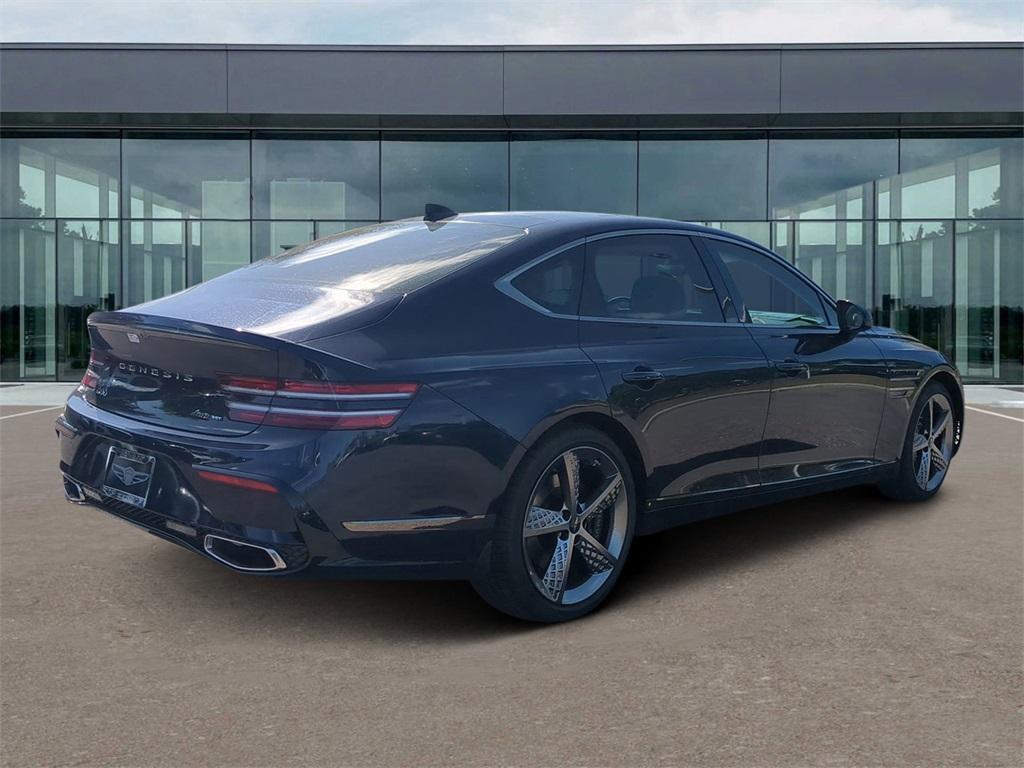 new 2025 Genesis G80 car, priced at $78,045