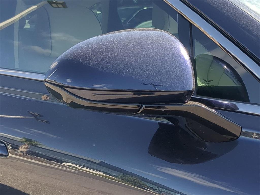 new 2025 Genesis G80 car, priced at $78,045