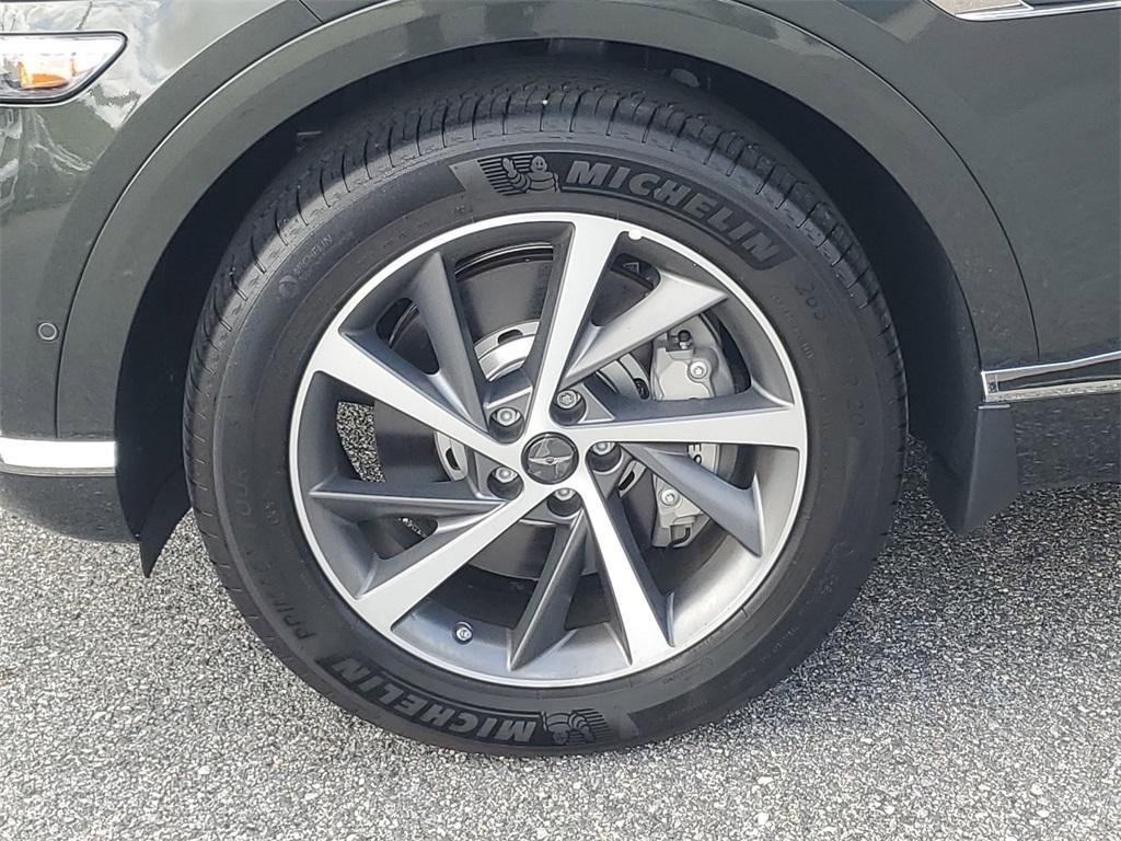 new 2025 Genesis GV80 car, priced at $68,985