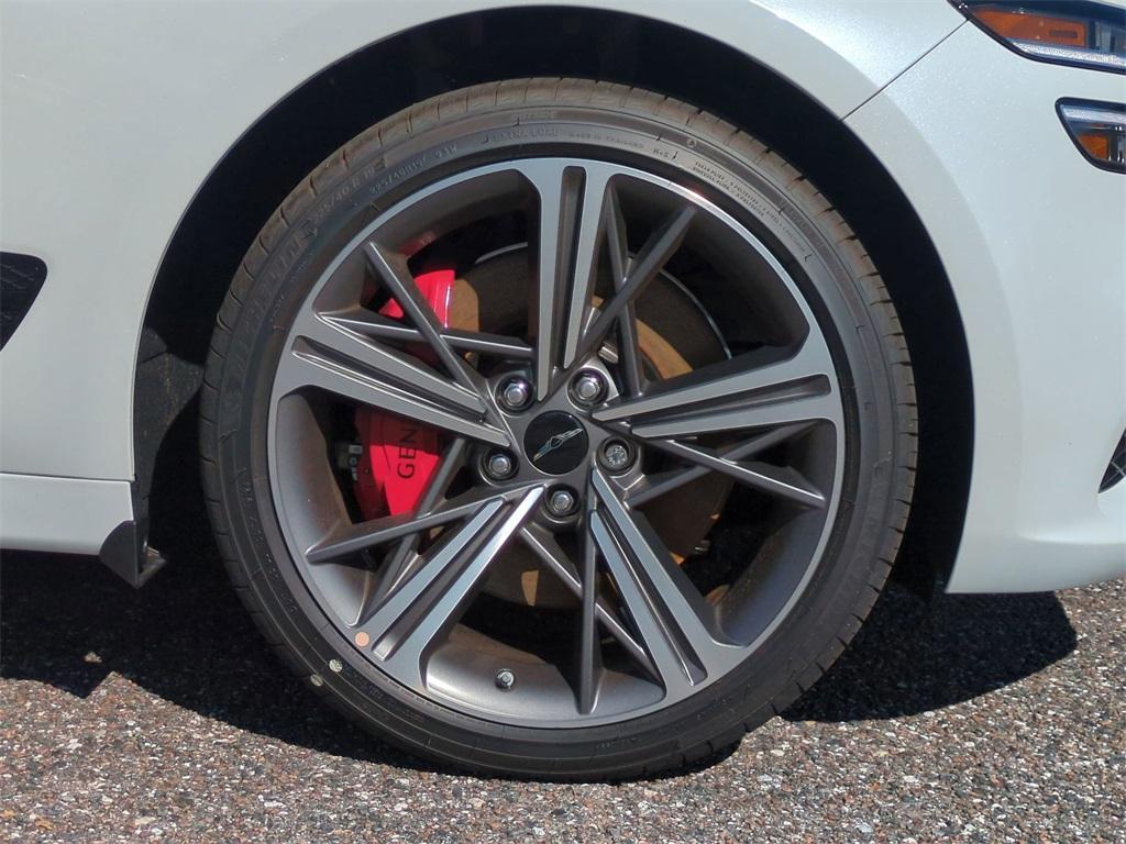 new 2025 Genesis G70 car, priced at $49,335