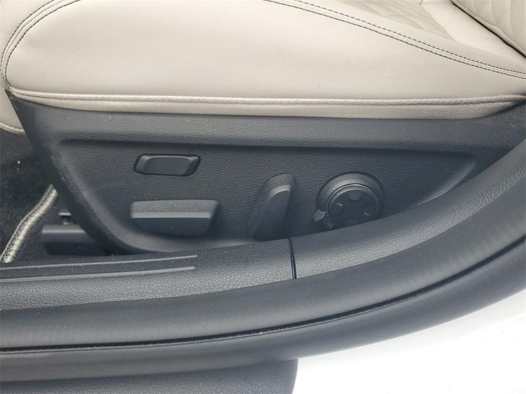 used 2025 Genesis G70 car, priced at $46,499