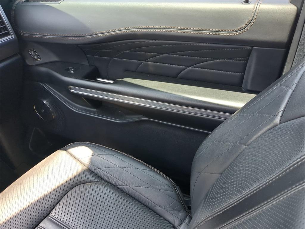 used 2020 Ford Expedition car, priced at $32,391