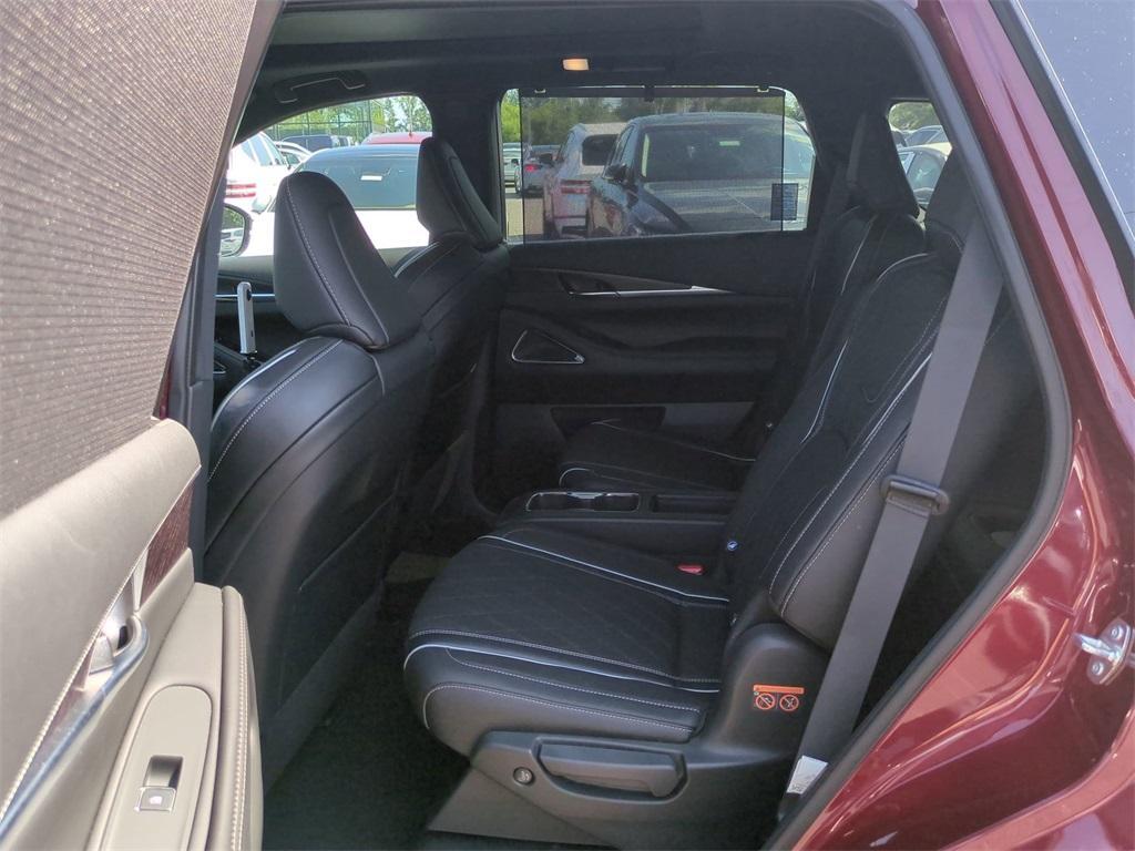 used 2023 INFINITI QX60 car, priced at $46,000