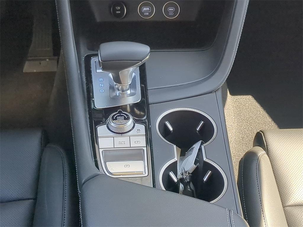 used 2025 Genesis G70 car, priced at $38,999