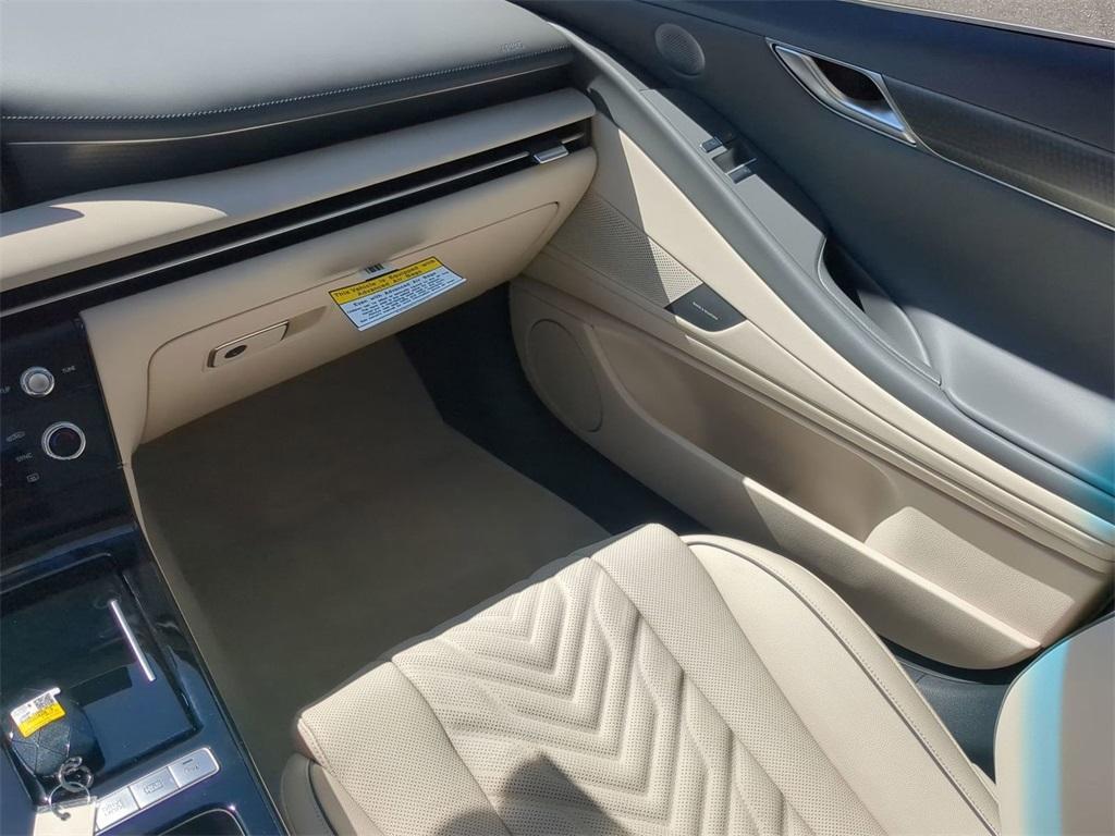 new 2025 Genesis G80 car, priced at $70,555