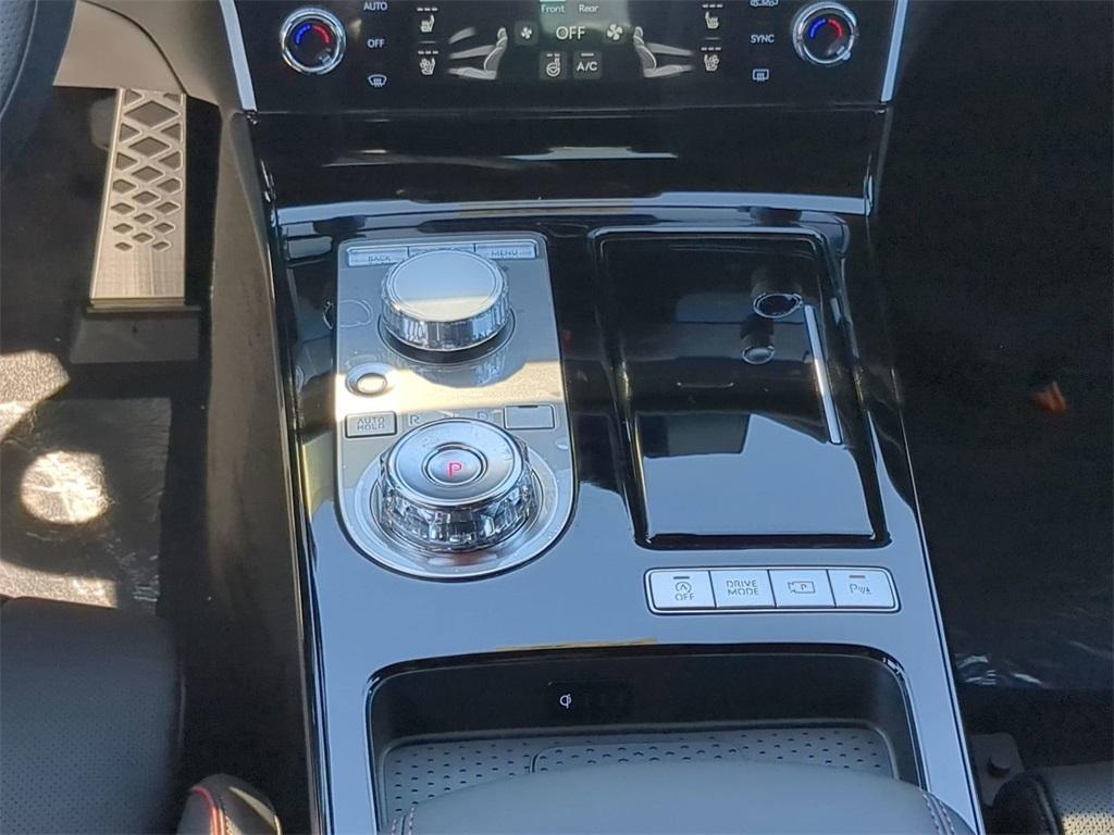 new 2025 Genesis G80 car, priced at $69,905