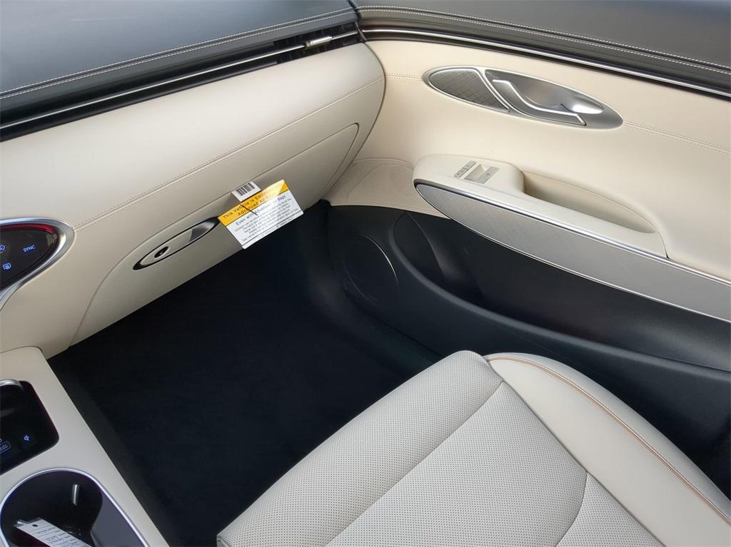 new 2025 Genesis Electrified GV70 car, priced at $75,605