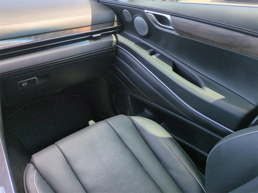 used 2025 Genesis GV80 car, priced at $62,500