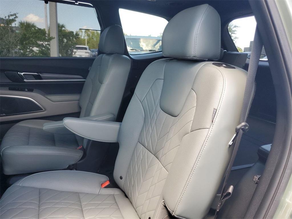 used 2024 Kia Telluride car, priced at $44,994