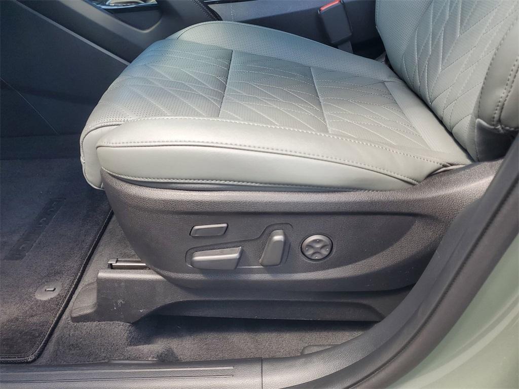 used 2024 Kia Telluride car, priced at $44,994