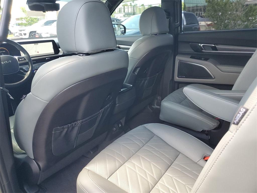 used 2024 Kia Telluride car, priced at $44,994