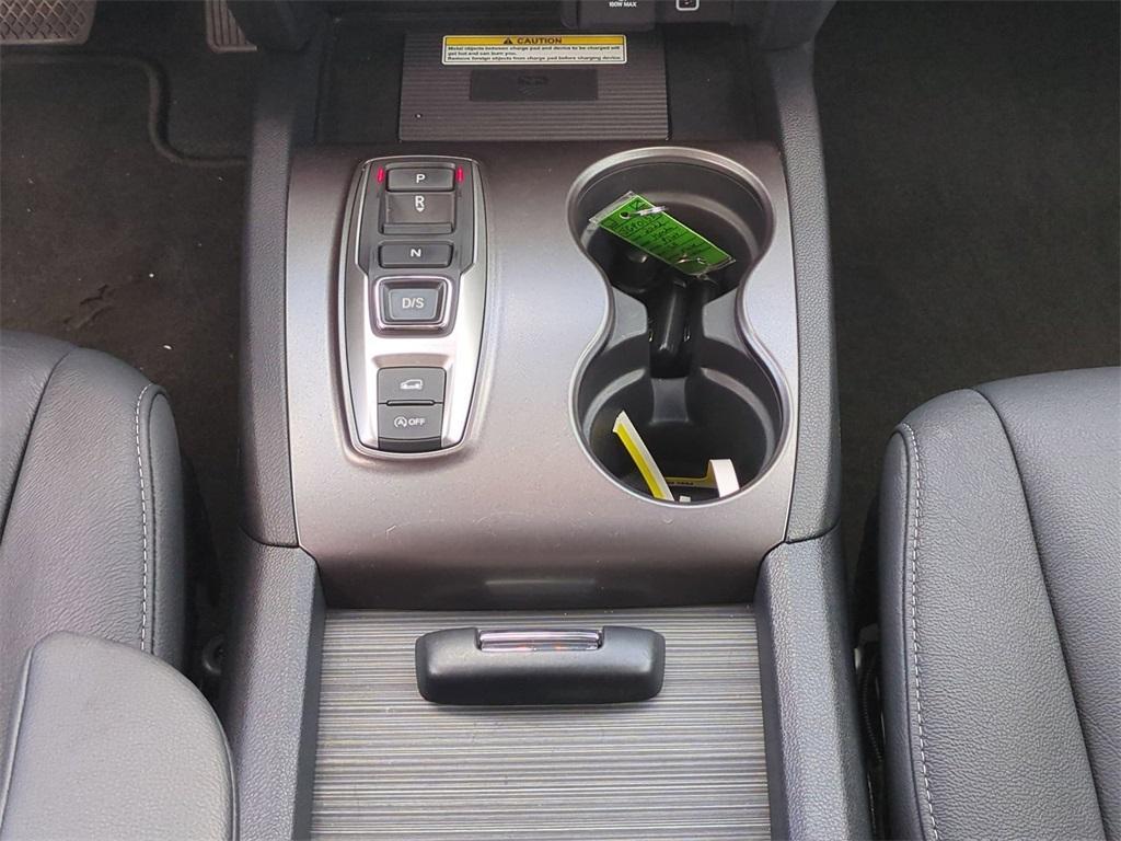 used 2022 Honda Pilot car, priced at $34,500