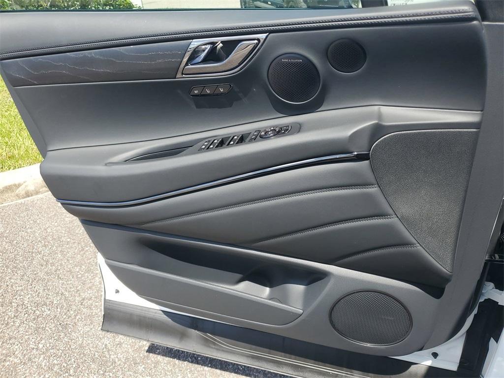 new 2026 Genesis GV80 car, priced at $85,395