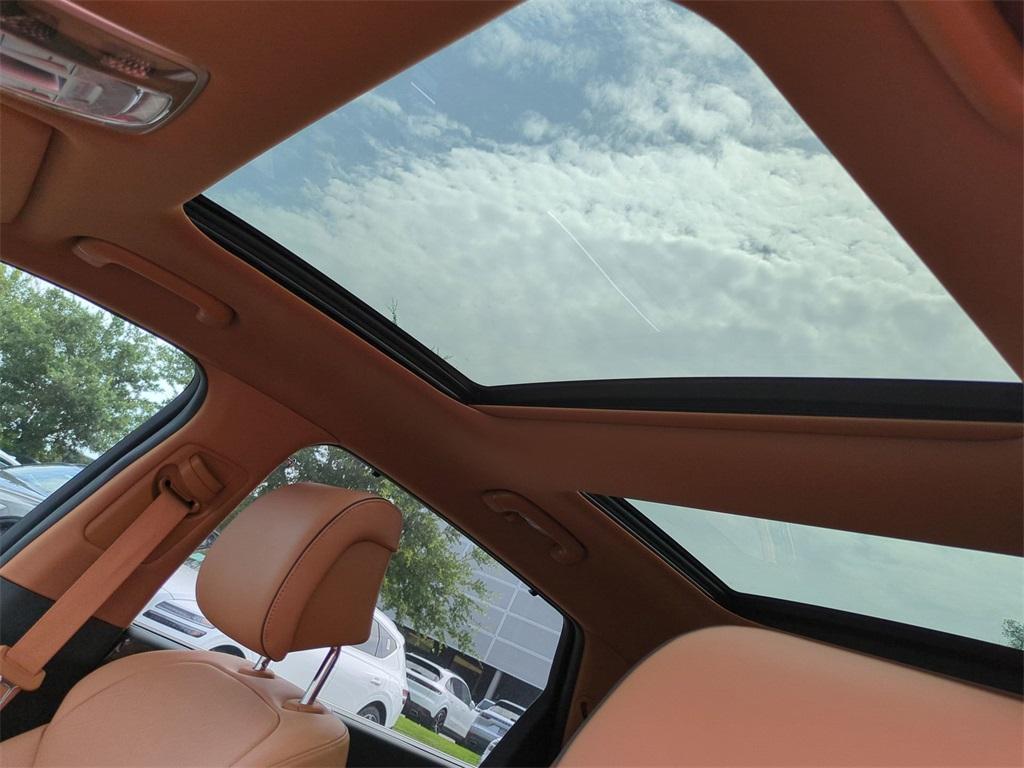 new 2025 Genesis GV80 car, priced at $76,725