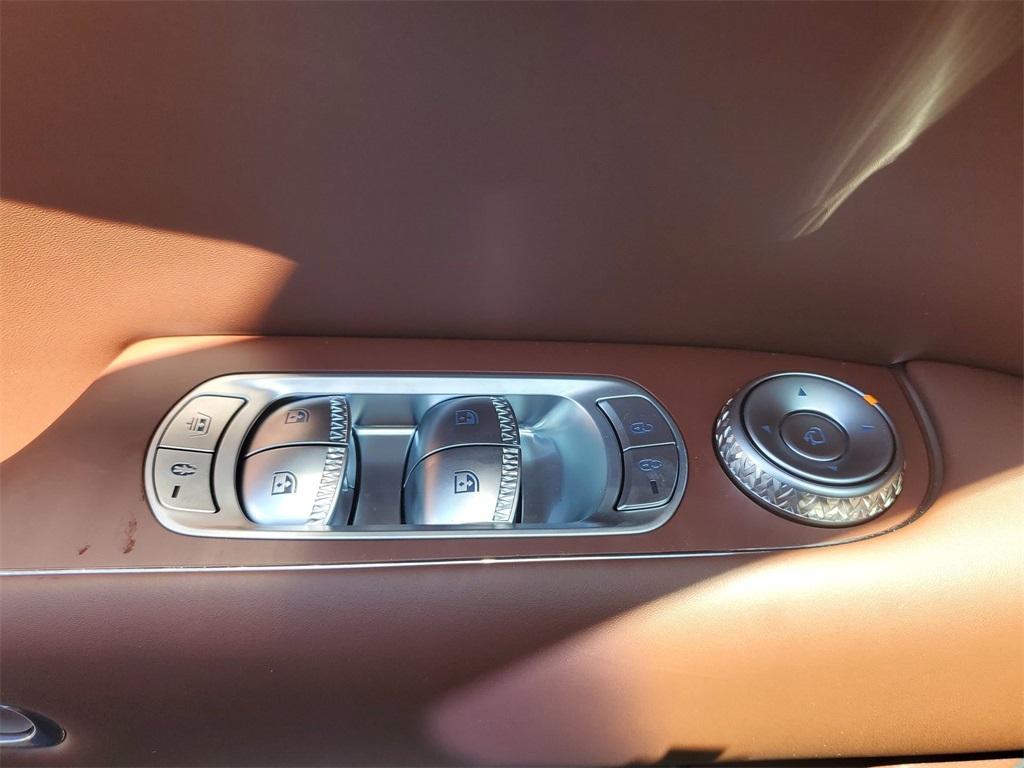 new 2025 Genesis G90 car, priced at $102,245
