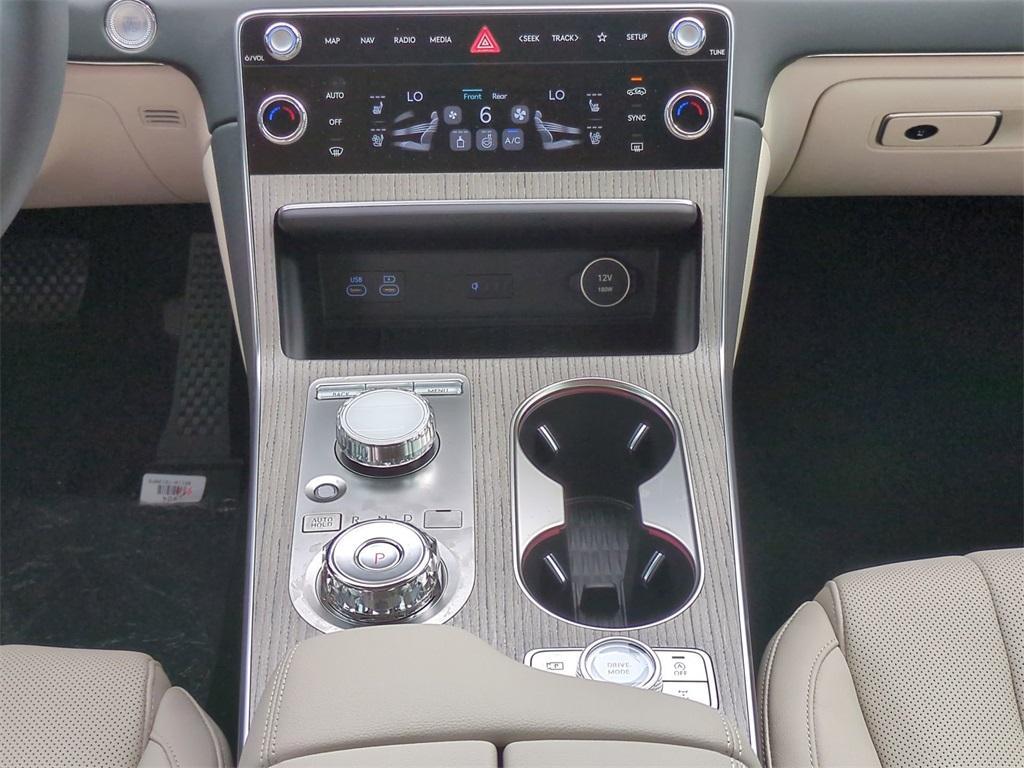 new 2025 Genesis GV80 car, priced at $68,770