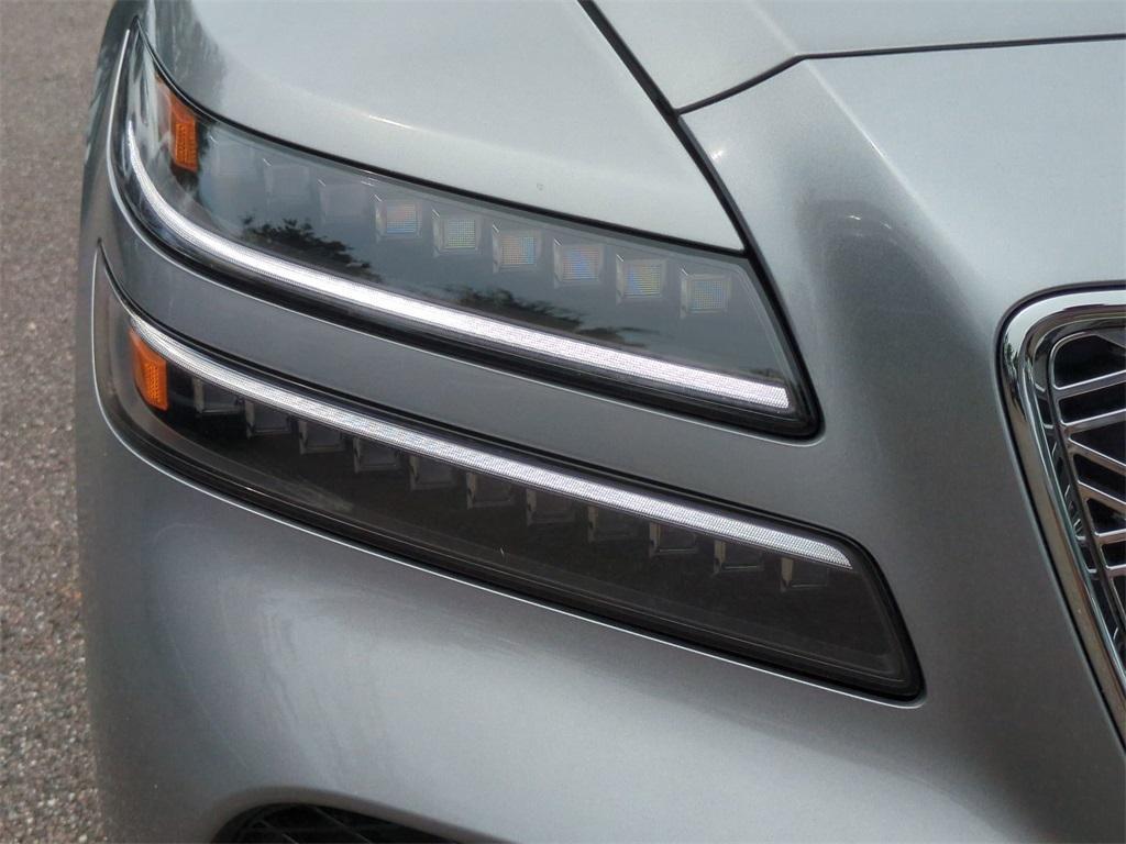 new 2025 Genesis GV80 car, priced at $68,770