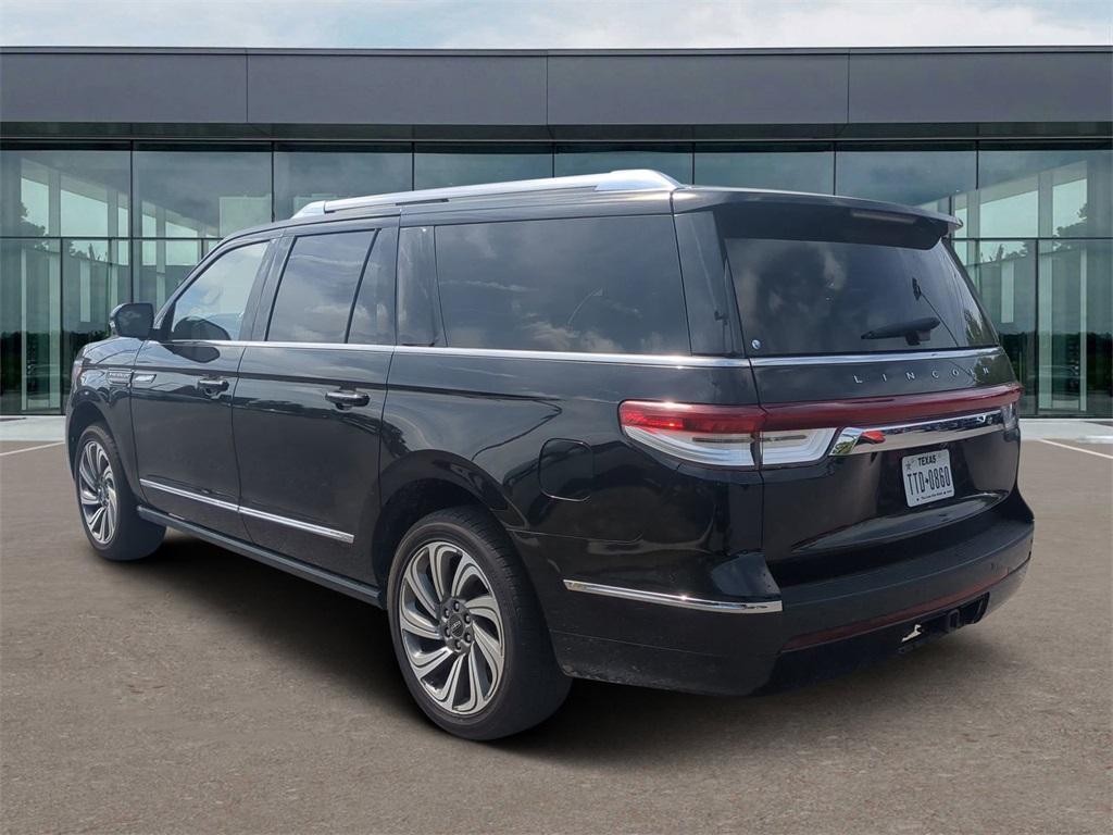 used 2024 Lincoln Navigator car, priced at $59,918