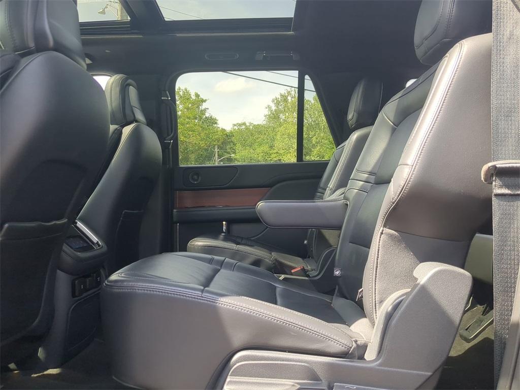 used 2024 Lincoln Navigator car, priced at $59,918