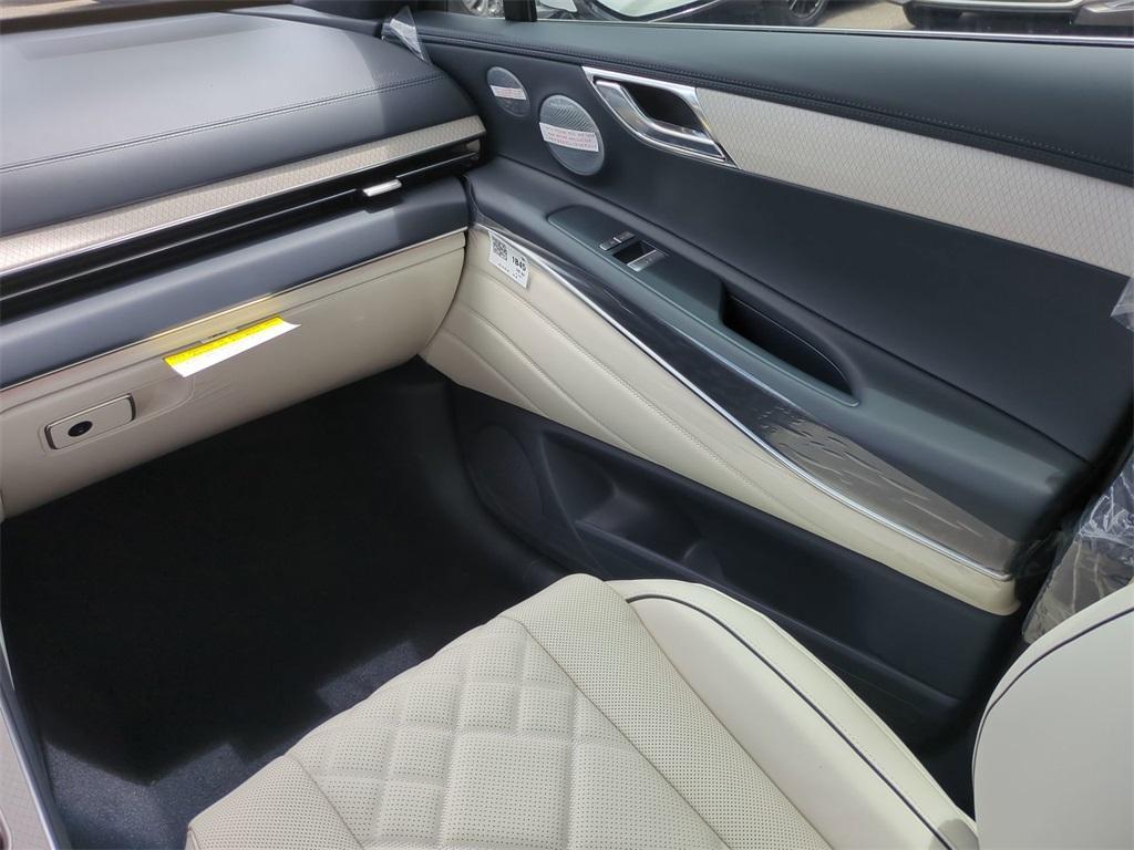 new 2025 Genesis GV80 car, priced at $82,455