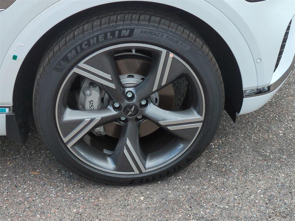 new 2025 Genesis GV80 car, priced at $82,455