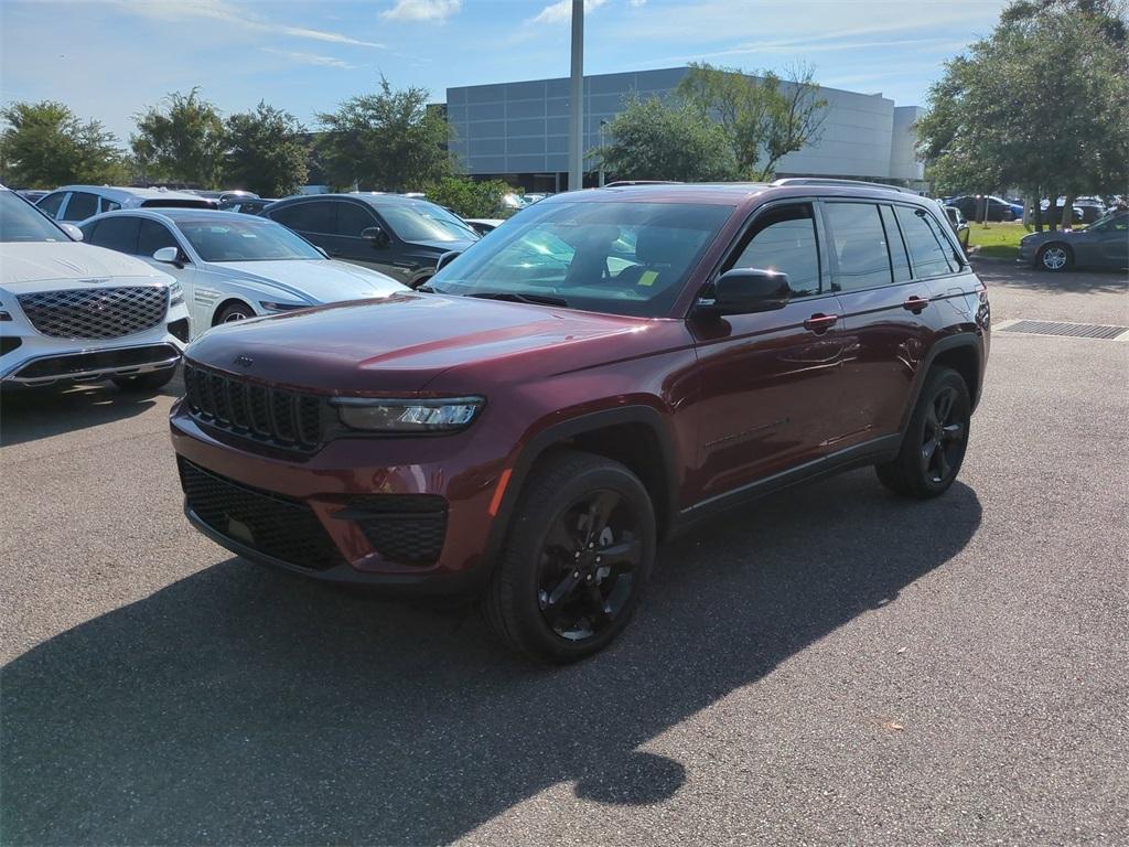 used 2024 Jeep Grand Cherokee car, priced at $34,795