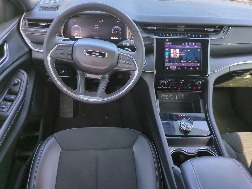 used 2024 Jeep Grand Cherokee car, priced at $34,795