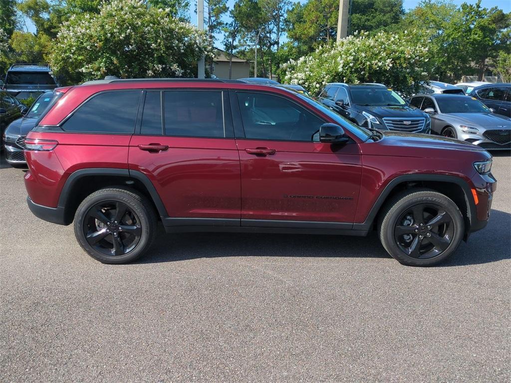 used 2024 Jeep Grand Cherokee car, priced at $34,795