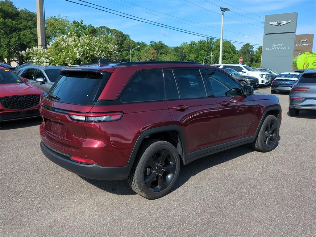 used 2024 Jeep Grand Cherokee car, priced at $34,795