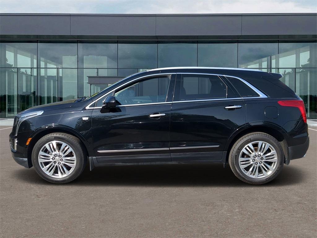 used 2017 Cadillac XT5 car, priced at $19,999