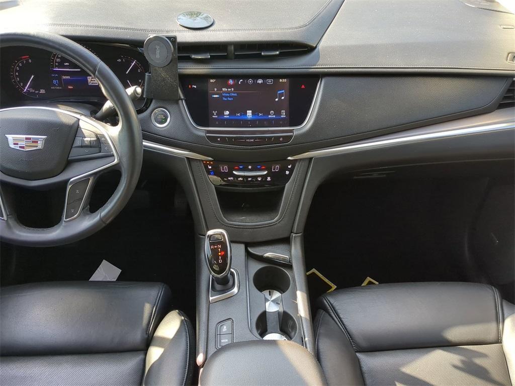 used 2017 Cadillac XT5 car, priced at $19,999