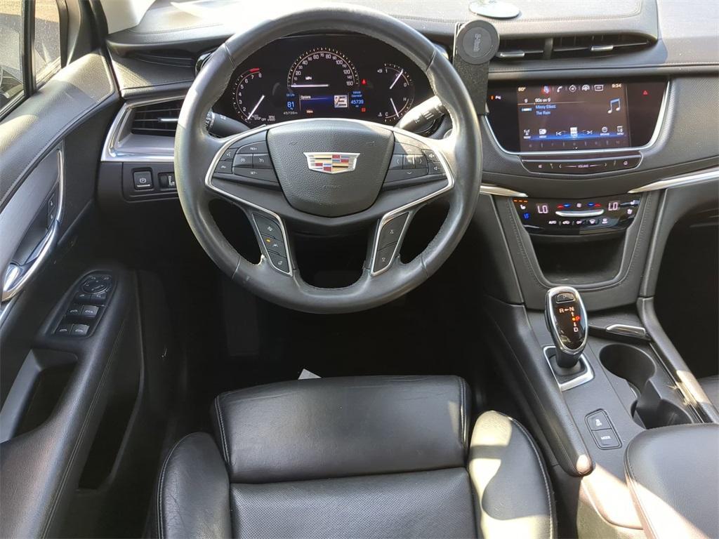 used 2017 Cadillac XT5 car, priced at $19,999