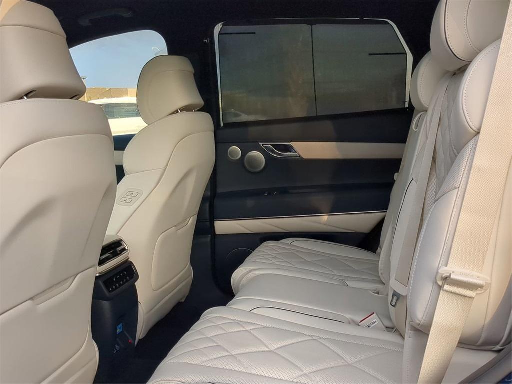 new 2025 Genesis GV80 car, priced at $82,620