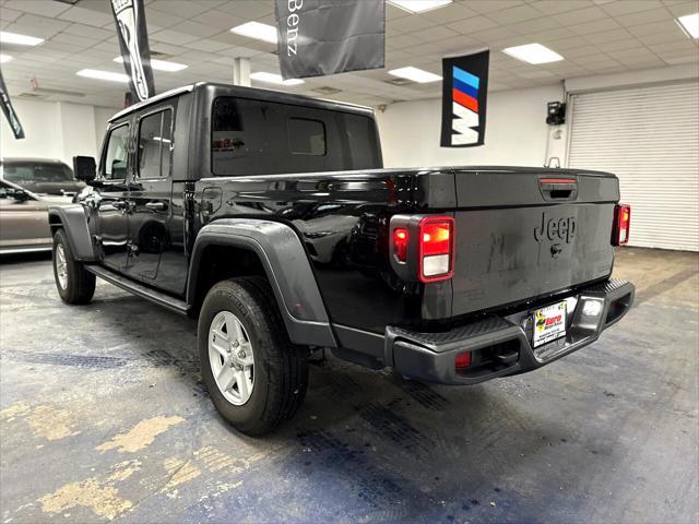 used 2020 Jeep Gladiator car, priced at $25,462