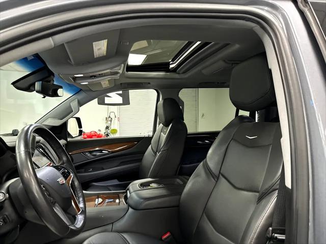 used 2019 Cadillac Escalade ESV car, priced at $42,348