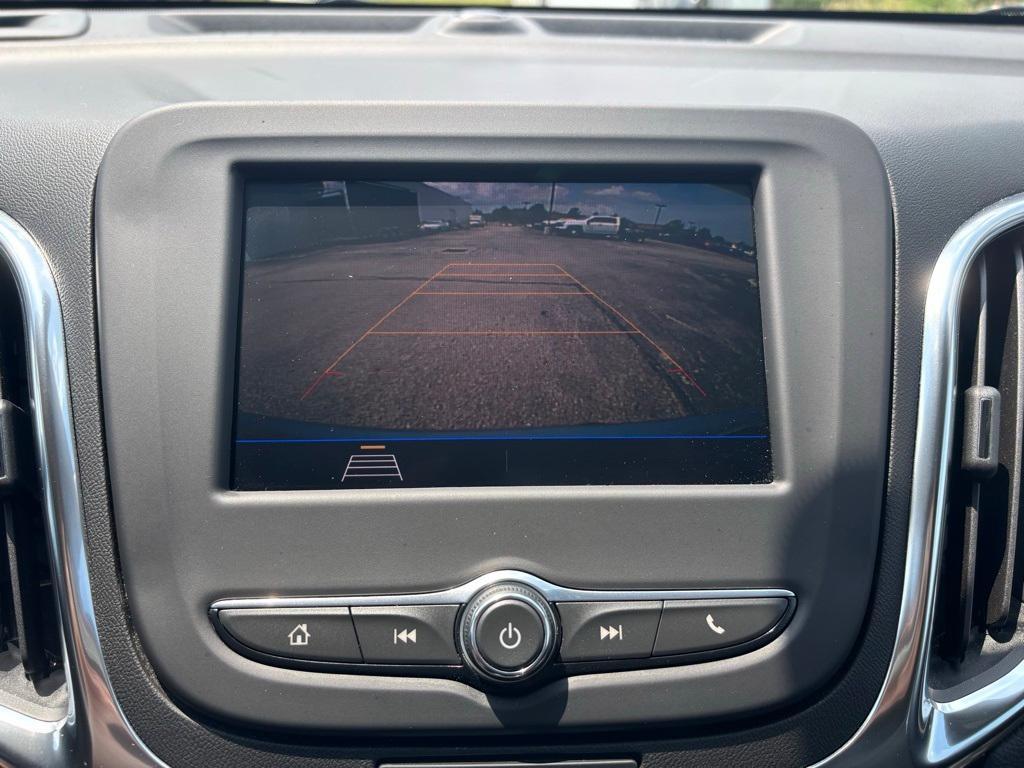 used 2021 Chevrolet Equinox car, priced at $19,665