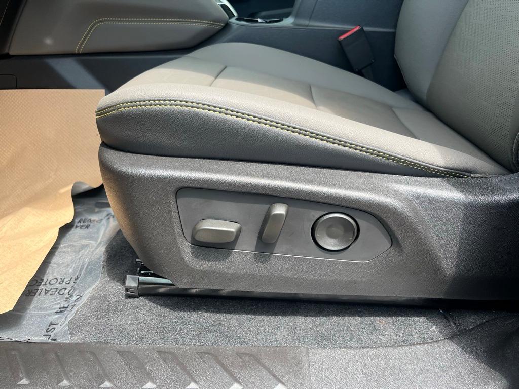 new 2025 Chevrolet Colorado car, priced at $52,995