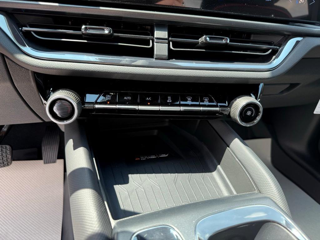 new 2025 Chevrolet Equinox EV car, priced at $44,510
