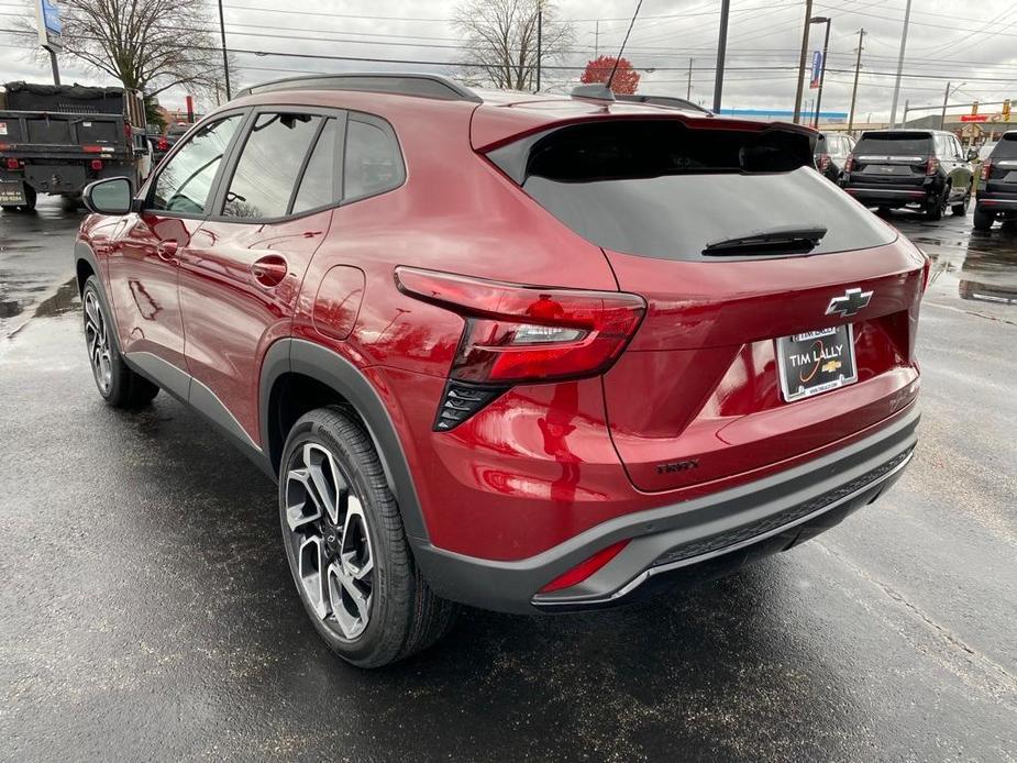 new 2025 Chevrolet Trax car, priced at $26,910