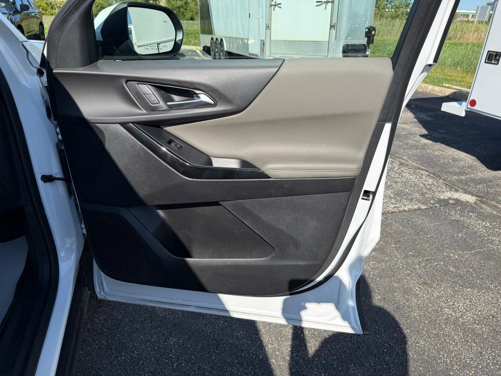 new 2025 Chevrolet Equinox car, priced at $34,785