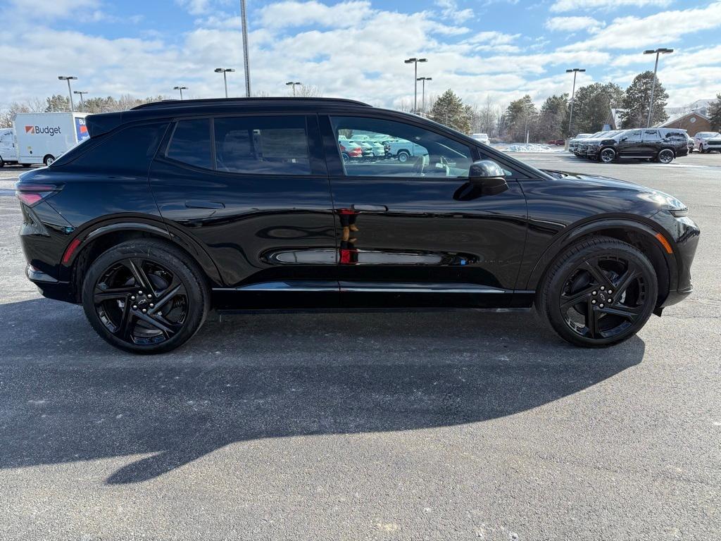 new 2025 Chevrolet Equinox EV car, priced at $45,090