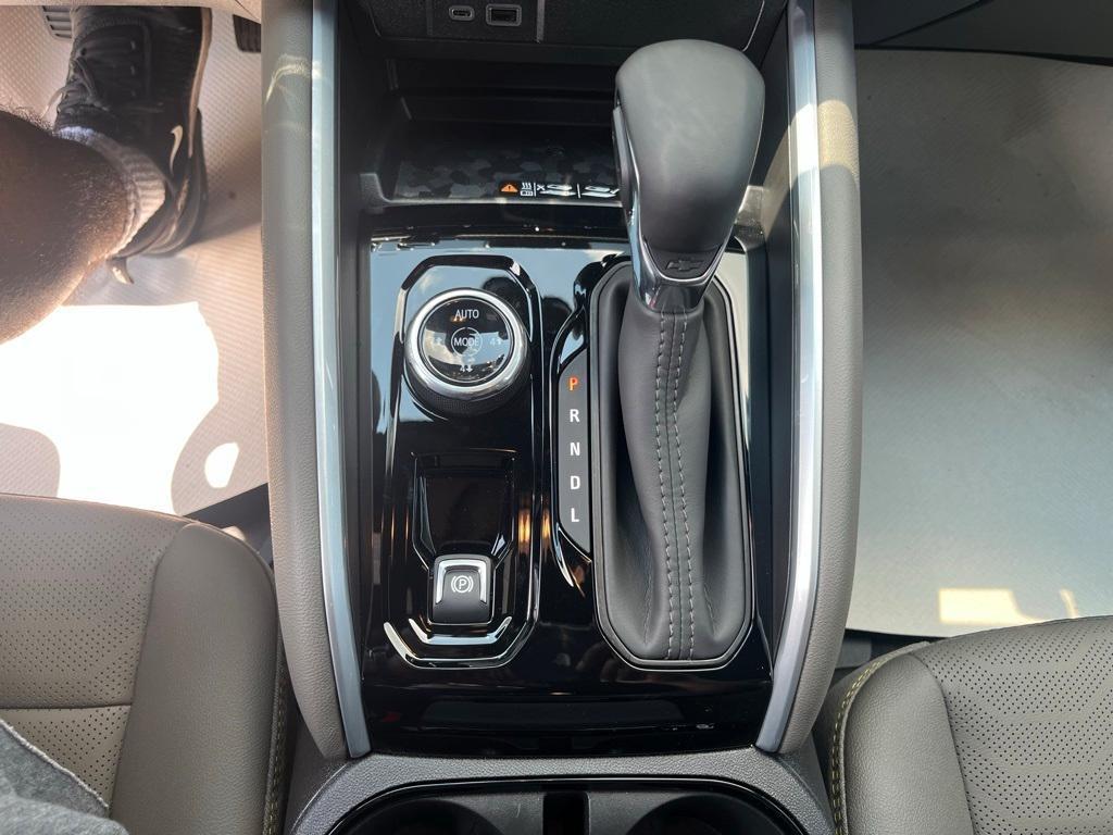 new 2025 Chevrolet Colorado car, priced at $51,495