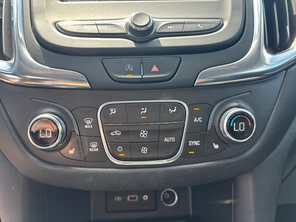 used 2022 Chevrolet Equinox car, priced at $21,696