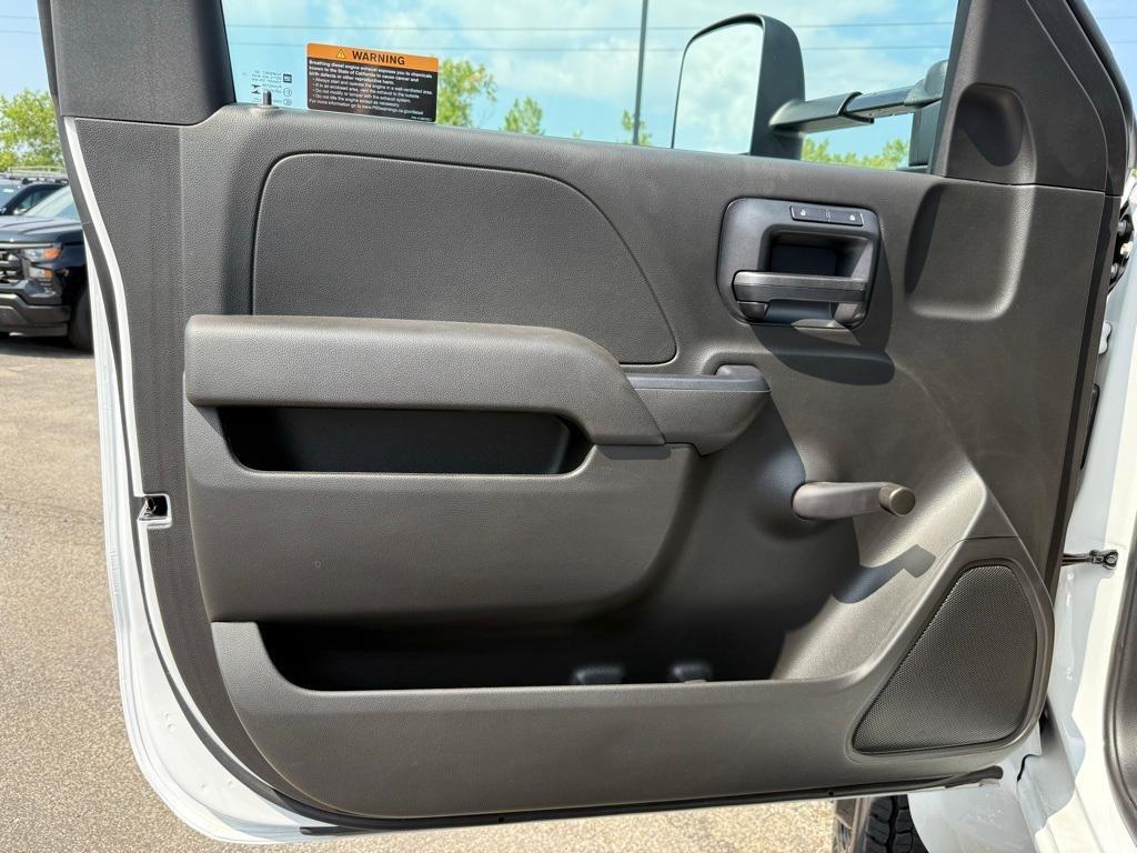 new 2024 Chevrolet Silverado 1500 car, priced at $75,927