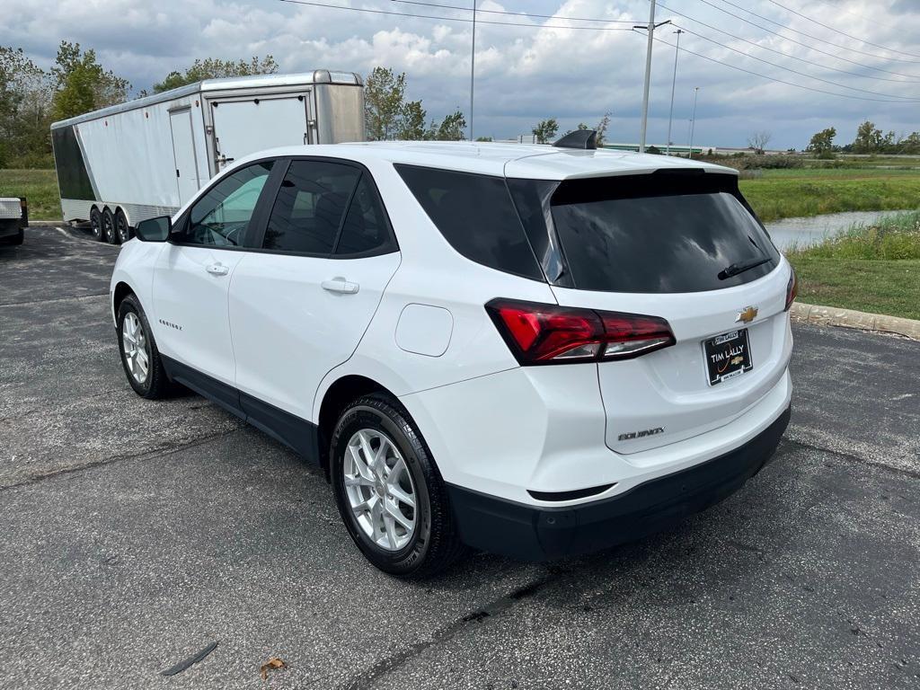 used 2024 Chevrolet Equinox car, priced at $19,789