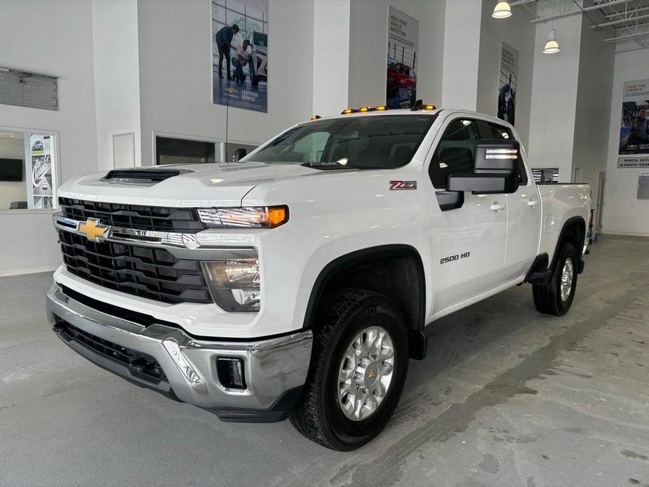 used 2024 Chevrolet Silverado 2500 car, priced at $55,374